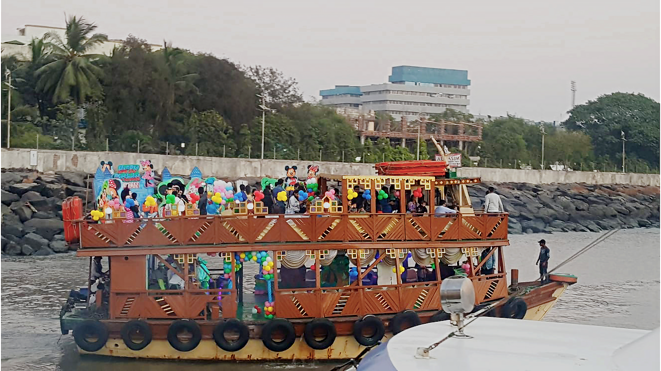Corporate event on a private Kasimi ferry, Mumbai